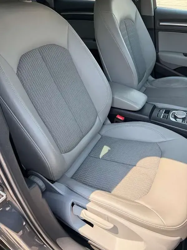 Usata Audi A3 Ambiente 184 CV (135 kW) 2017 Grigio Berlina