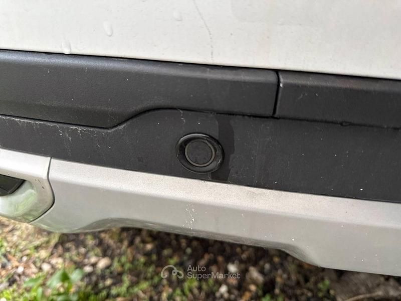 Usata DR DR 1.0 83 kW (114 CV) 2022 Bianco Utilitaria