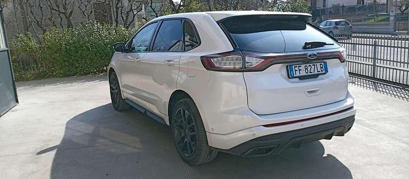 Usado Ford Edge ST-Line 209 CV (153 kW) 2016 Blanco SUV