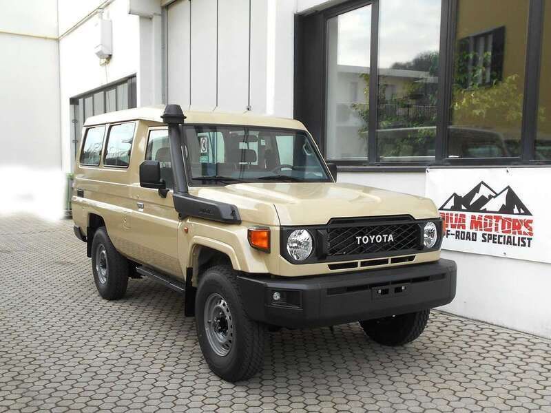 Usata Toyota Land Cruiser 227 CV (166 kW) 2024 Bianco SUV