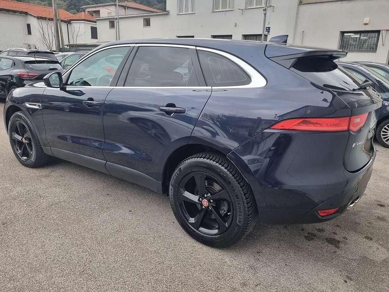 Usata Jaguar F-Pace R-Sport 179 CV (131 kW) 2019 Blu/azzurro SUV