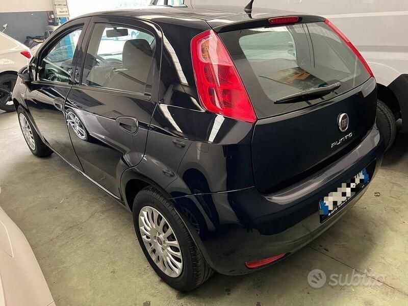 Usata Fiat Punto Evo 69 CV (50 kW) 2016 Nero Utilitaria