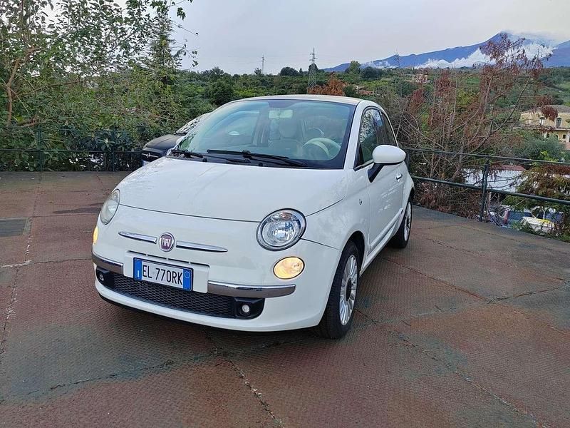 Usata Fiat 500 Lounge 95 CV (69 kW) 2012 Bianco Utilitaria
