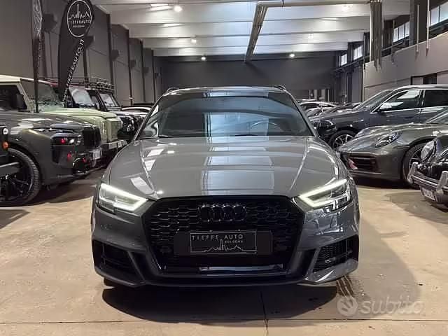Usata Audi S3 310 CV (228 kW) 2018 Grigio scuro metallizzato Berlina