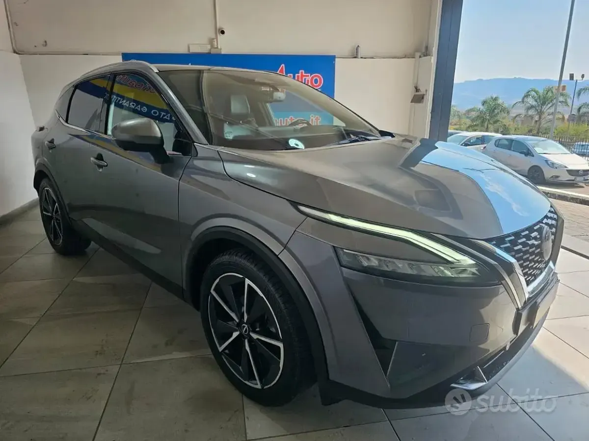 Usata Nissan Qashqai Tekna 158 CV (116 kW) 2023 Grigio SUV