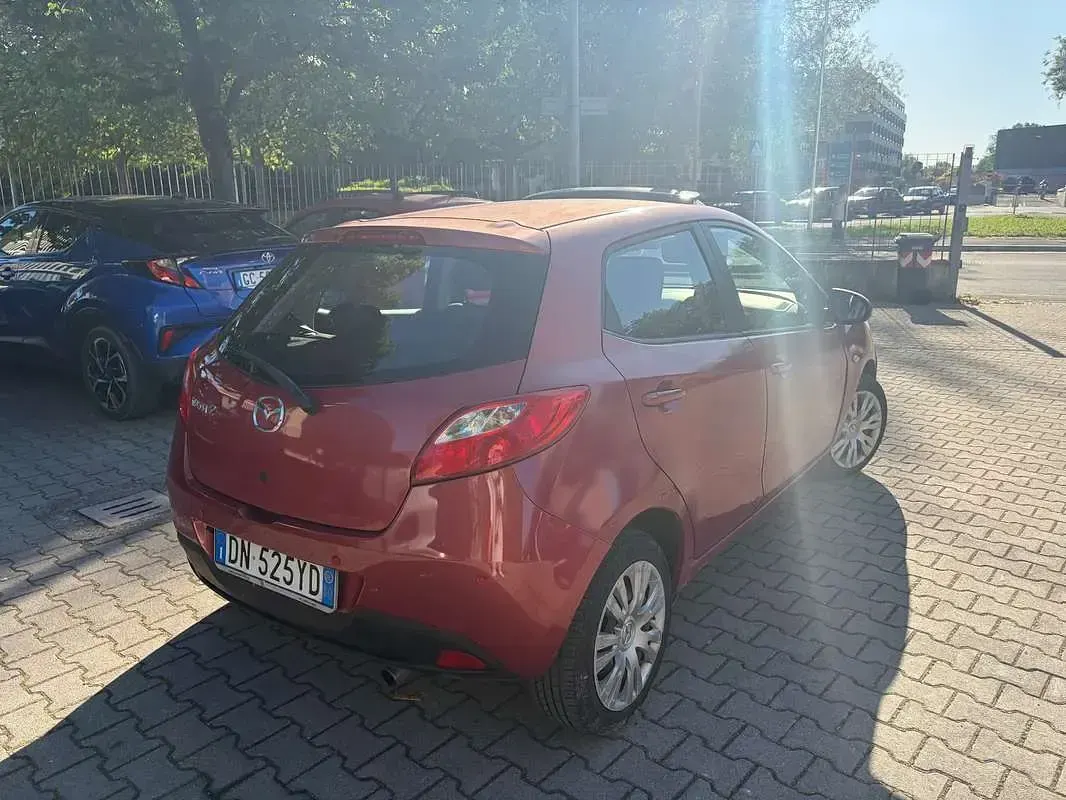 Occasion Mazda 2 75 ch (55 kW) 2008 Rouge Citadine