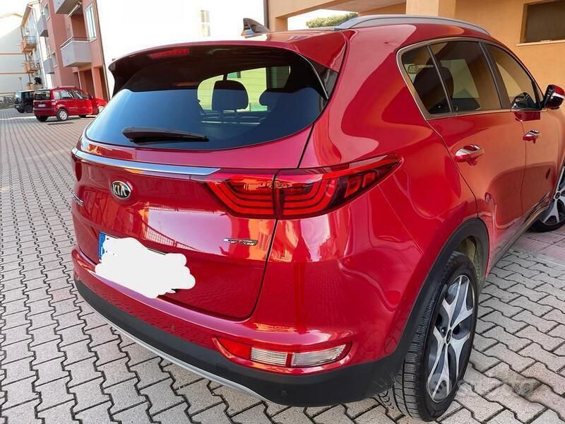 Usata Kia Sportage GT-Line 141 CV (103 kW) 2017 Rosso SUV