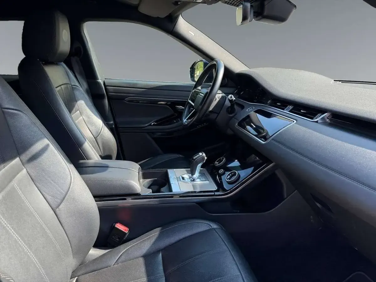 Usata Land Rover Range Rover evoque SE 163 CV (119 kW) 2021 Santorini black SUV