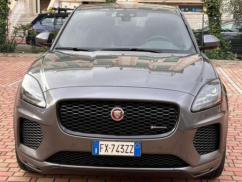 Begagnad Jaguar E-Pace S 150 HK (110 kW) 2019 Grå SUV