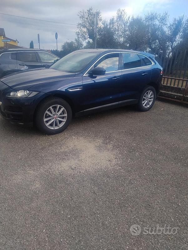Usata Jaguar F-Pace 180 CV (132 kW) 2018 Blu SUV