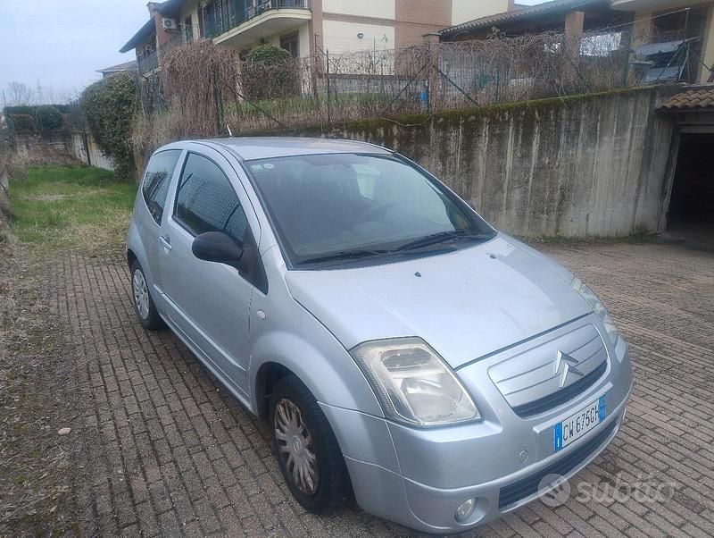 Usata Citroën C2 60 CV (44 kW) 2004 Grigio Utilitaria