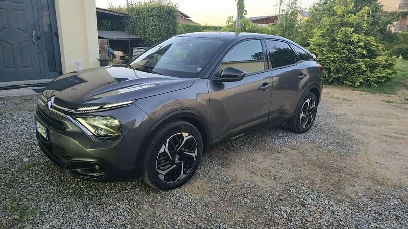 Usata Citroën C4 Shine 131 CV (96 kW) 2022 Berlina