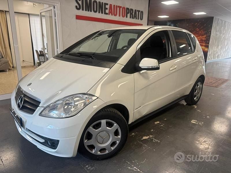 Usata Mercedes A180 Avantgarde 109 CV (80 kW) 2011 Bianco Berlina