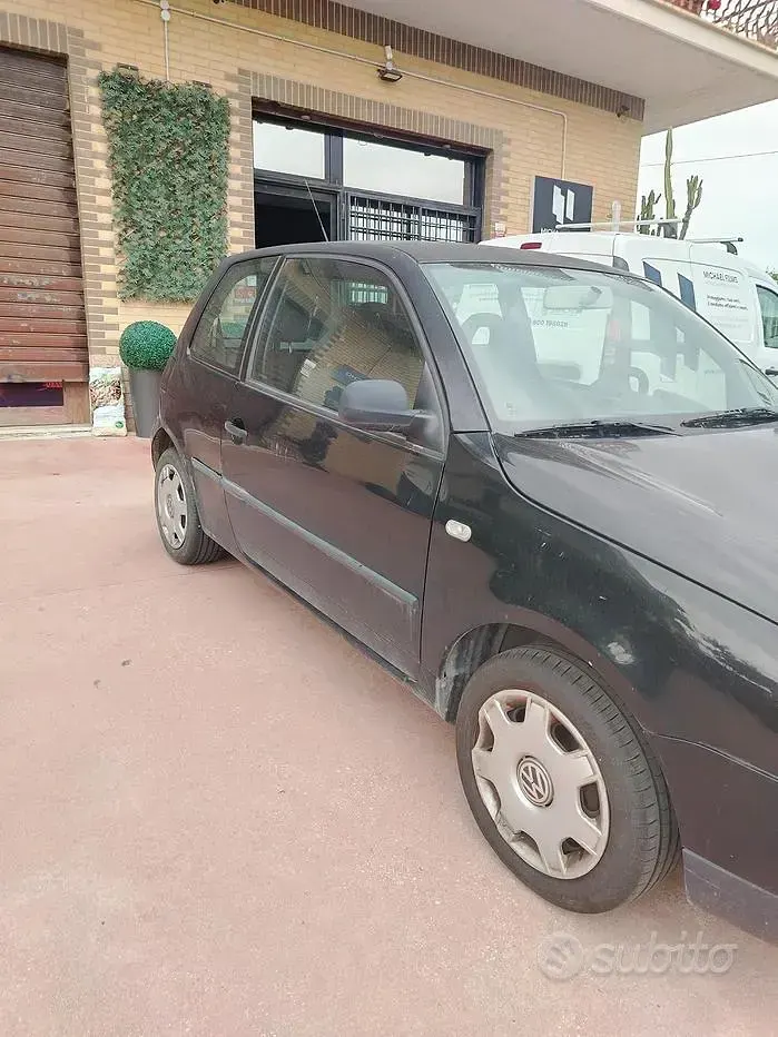 Usata VW Lupo 50 CV (36 kW) 2000 Nero Utilitaria