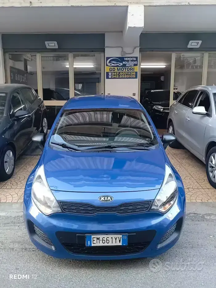 Usata Kia Rio EX 75 CV (55 kW) 2012 Bluazzurro Berlina