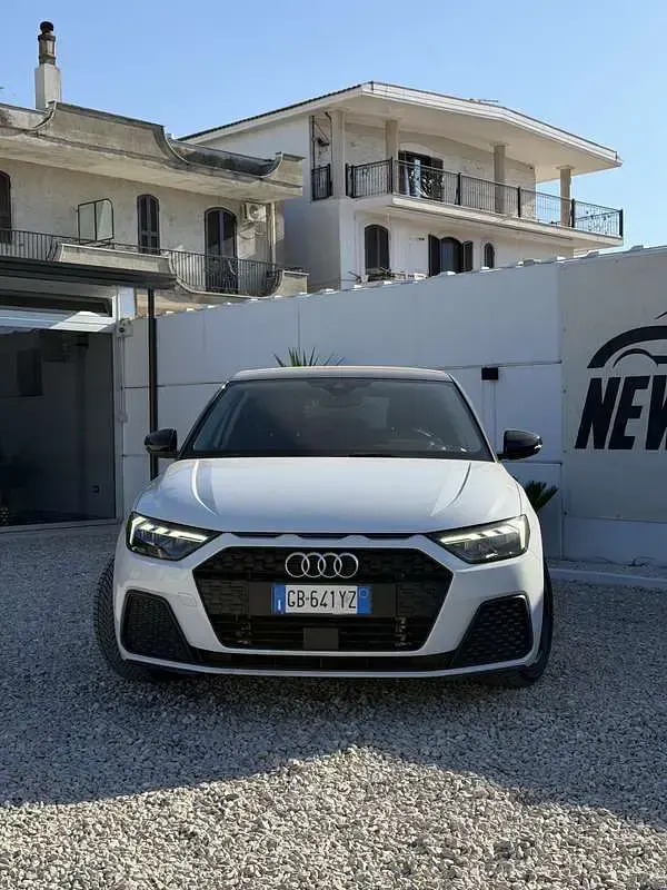 Usata Audi A1 Sportback Ambiente 116 CV (85 kW) 2020 Utilitaria