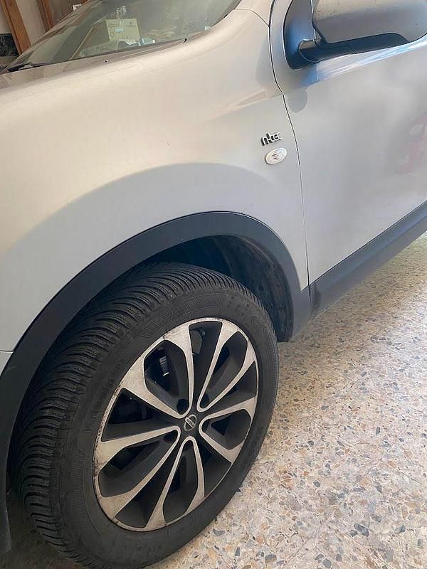 Usata Nissan Qashqai N-TEC 2012 Grigio SUV