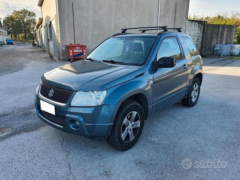 Usata Suzuki Grand Vitara 129 CV (94 kW) 2007 Grigio Station wagon