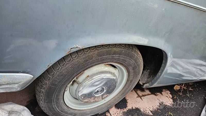 Usata BMW 700 1960 Grigio Berlina