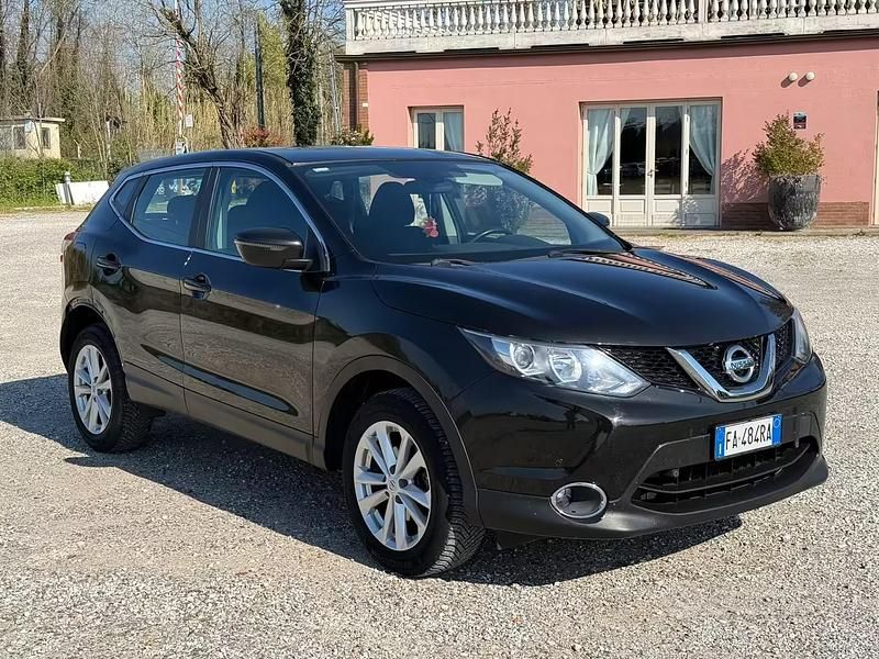 Usata Nissan Qashqai Tekna 110 CV (80 kW) 2016 Nero SUV