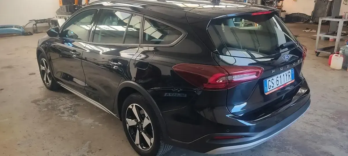 Usata Ford Focus 115 CV (84 kW) 2024 Nero Station wagon