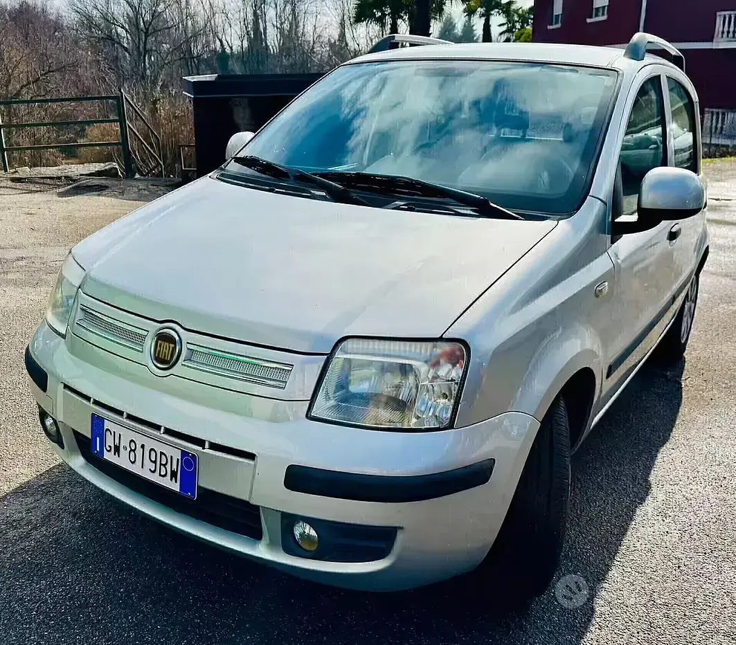 Usata Fiat Panda Emotion 69 CV (50 kW) 2010 Utilitaria