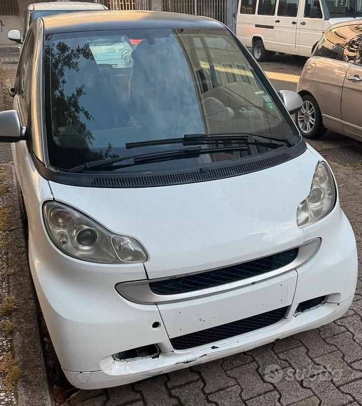 Usata Smart ForTwo Coupé 61 CV (44 kW) 2008 Bianco Coupé