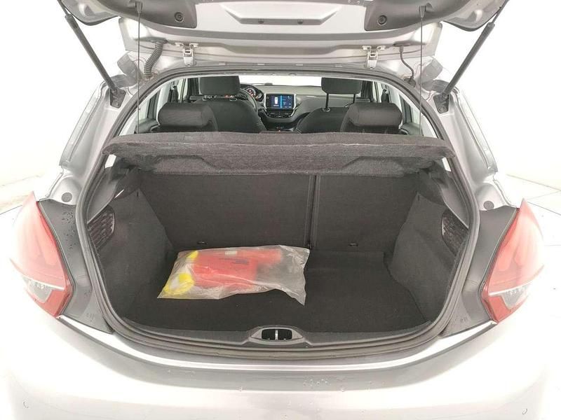 Usata Peugeot 208 Active 83 CV (61 kW) 2019 Grigio Utilitaria