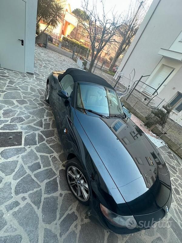 Usata BMW Z4 192 CV (141 kW) 2004 Nero Cabrio