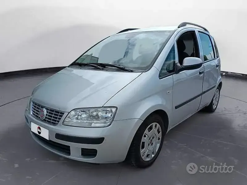 Usata Fiat Idea Active 77 CV (56 kW) 2012 Monovolume