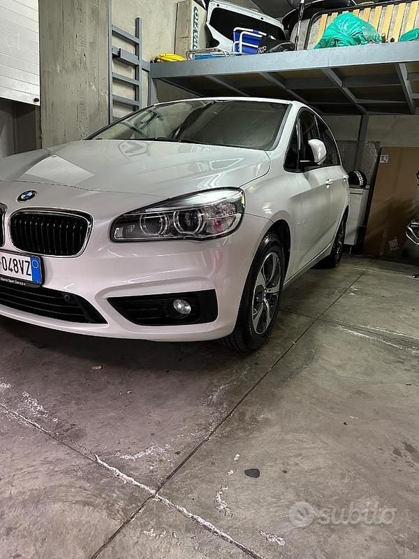 Usata BMW 216 Active Tourer Advantage 2015 Bianco Monovolume