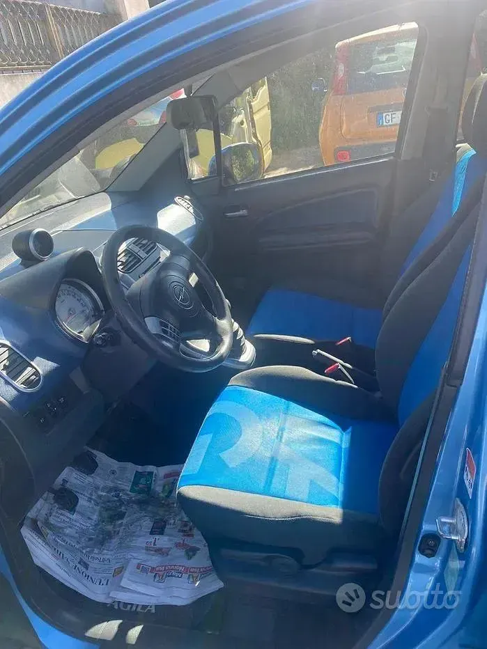 Usata Opel Agila 86 CV (63 kW) 2010 Utilitaria