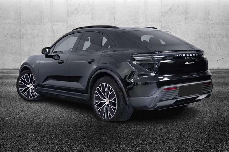 Usata Porsche Macan 144 kW (197 CV) 2025 Nero SUV