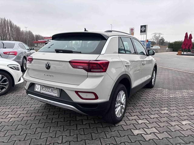 Usata VW T-Roc Life 110 CV (80 kW) 2023 Antracite SUV