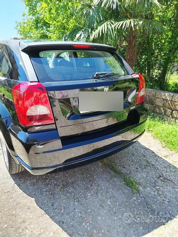 Usata Dodge Caliber 140 CV (102 kW) 2007 Nero Utilitaria
