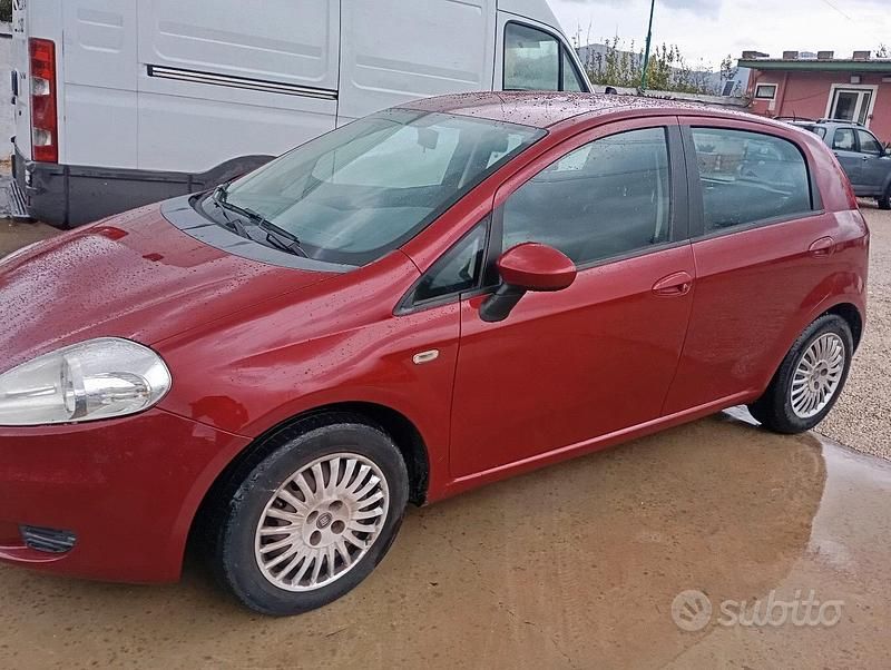 Usata Fiat Grande Punto 75 CV (55 kW) 2008 Utilitaria