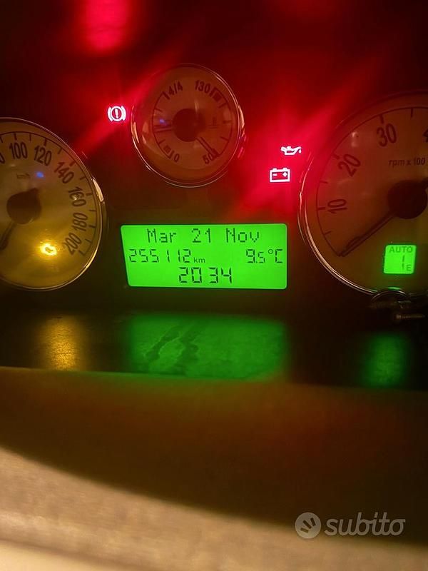 Usata Lancia Ypsilon 2005 Marrone Utilitaria