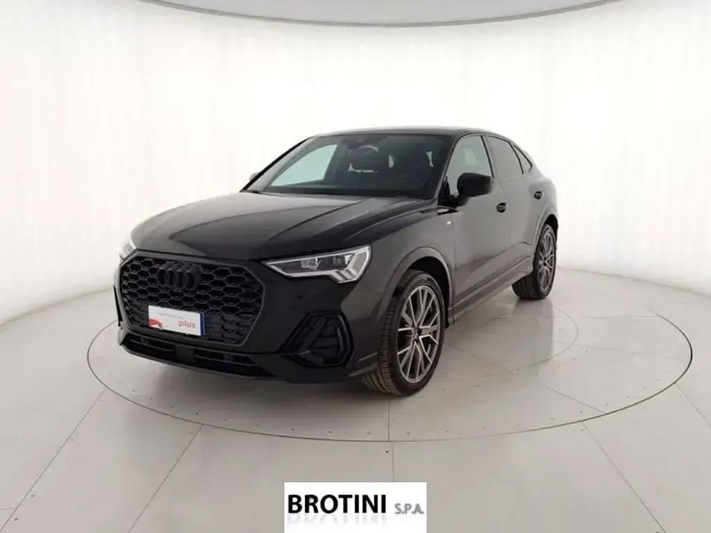 Usata Audi Q3 Sportback S-Line 150 CV (110 kW) 2023 SUV