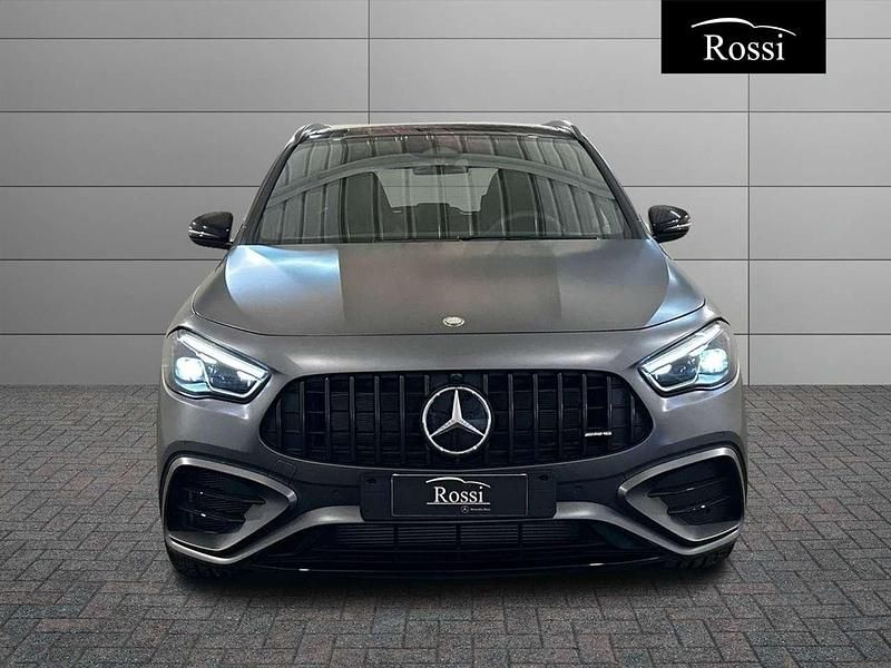 Nuova Mercedes GLA45 AMG AMG 421 CV (309 kW) 2026 Grigio montagna magno manufakt SUV