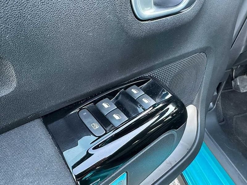 Usata Citroën C3 Shine 83 CV (61 kW) 2022 Blu Utilitaria