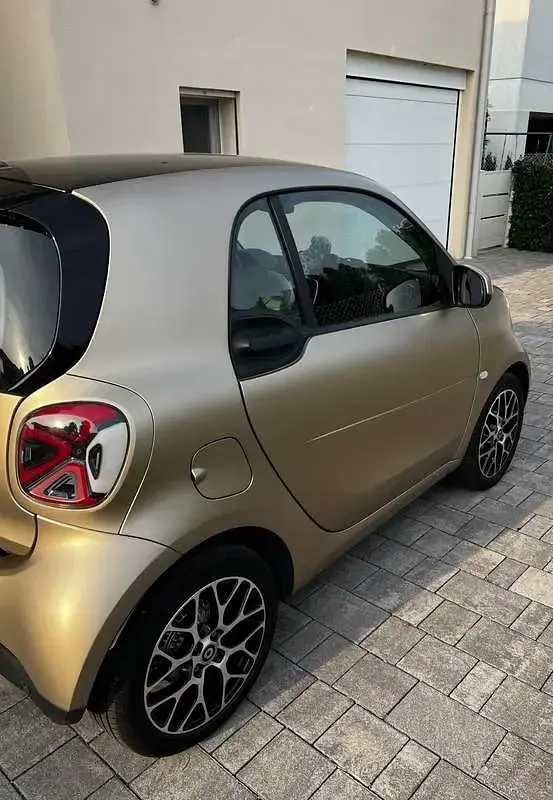 Usata Smart ForTwo Coupé 41 kW (56 CV) 2023 Utilitaria