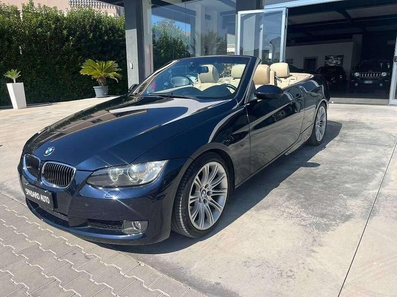 Usata BMW 330 Cabriolet 231 CV (169 kW) 2008 Blu/azzurro Cabrio