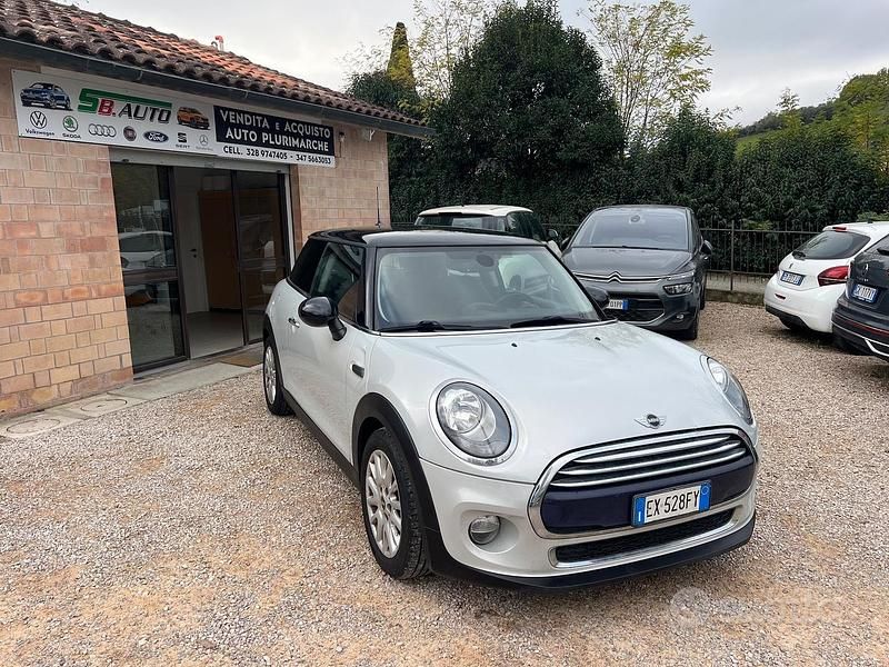 Usata Mini Cooper D 116 CV (85 kW) 2014 Grigio Utilitaria