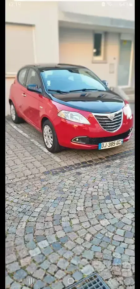 Usata Lancia Ypsilon 95 CV (69 kW) 2015 Rosso Utilitaria