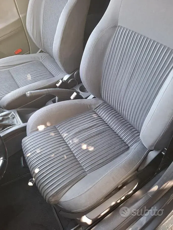 Usata VW Polo 75 CV (55 kW) 2009 Utilitaria