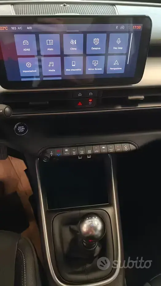 Nuova Jeep Avenger Summit 101 CV (74 kW) 2026 Grigio SUV