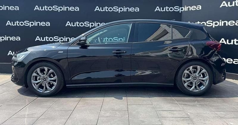 Usata Ford Focus ST-Line 116 CV (85 kW) 2025 Nero Utilitaria