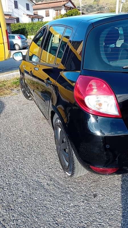 Usata Renault Clio IV 75 CV (55 kW) 2012 Nero Berlina