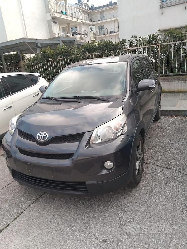 Usata Toyota Urban Cruiser 2010 Utilitaria