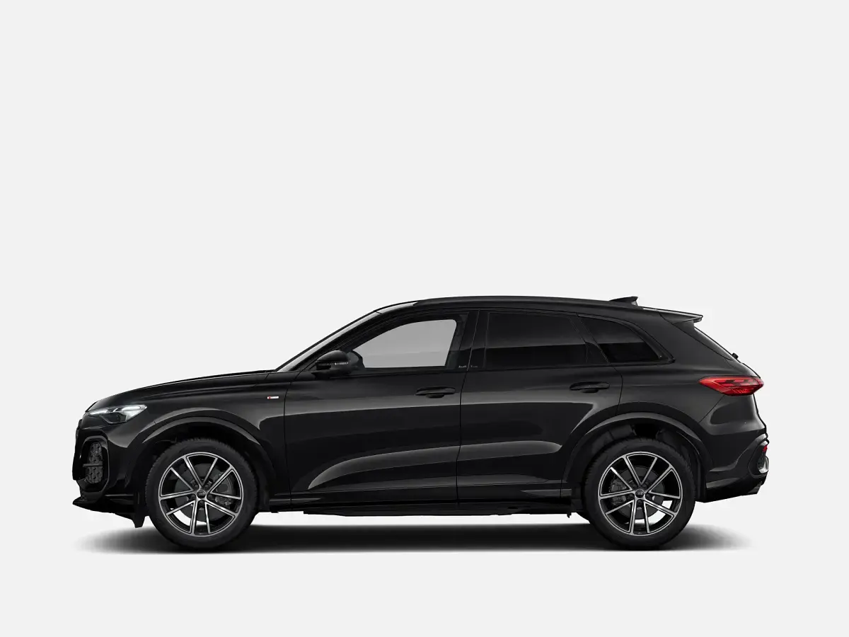 Nuova Audi Q5 S-Line 204 CV (150 kW) 2025 Nero mythos metallizzato SUV
